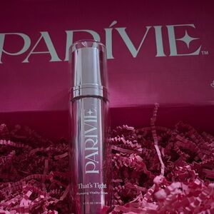 PARIVIÉ That's Tight Plumping Vitality Serum - full size Bottle Brand New